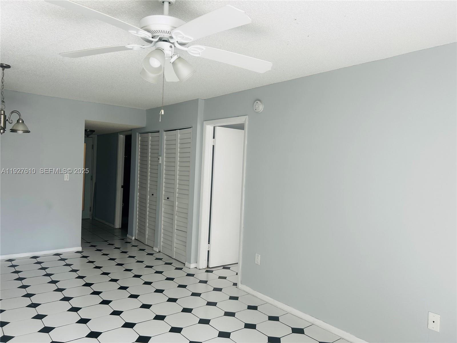 1665 Bay Road, Unit 415 Miami Beach, FL 33139 - Photo 3 of 7