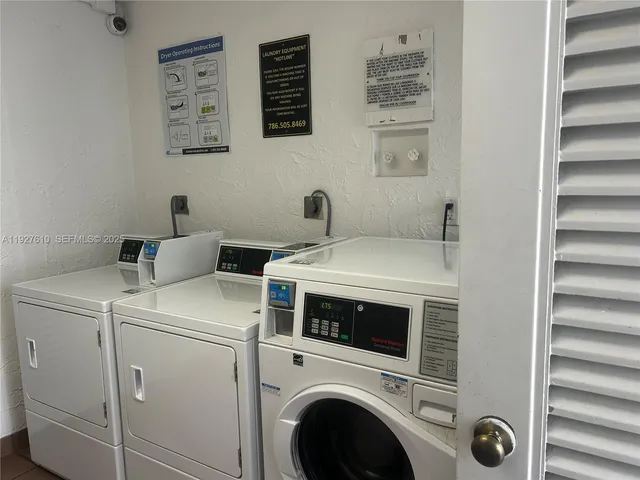 $2,350 | 1665 Bay Road, Unit 415, Miami Beach, FL 33139