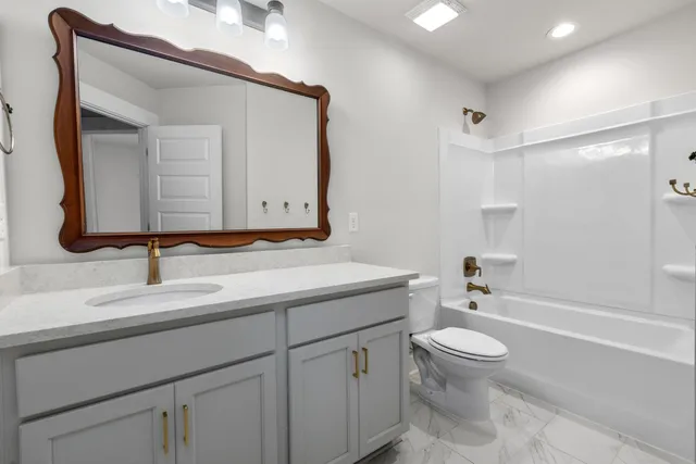 $347,900 | 5133 Park Creek Avenue, North Charleston, SC 29418