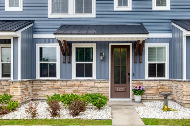 $347,900 | 5133 Park Creek Avenue, North Charleston, SC 29418