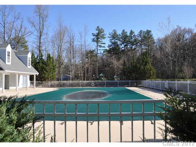 12007 Fox Glen Road Charlotte, NC 28269 - Photo 12 of 16