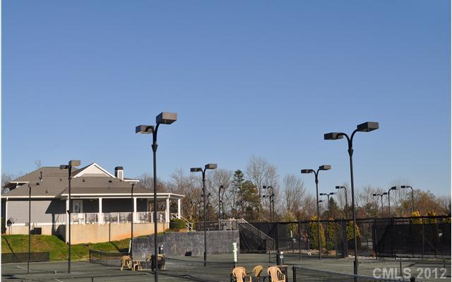 12007 Fox Glen Road Charlotte, NC 28269 - Photo 14 of 16