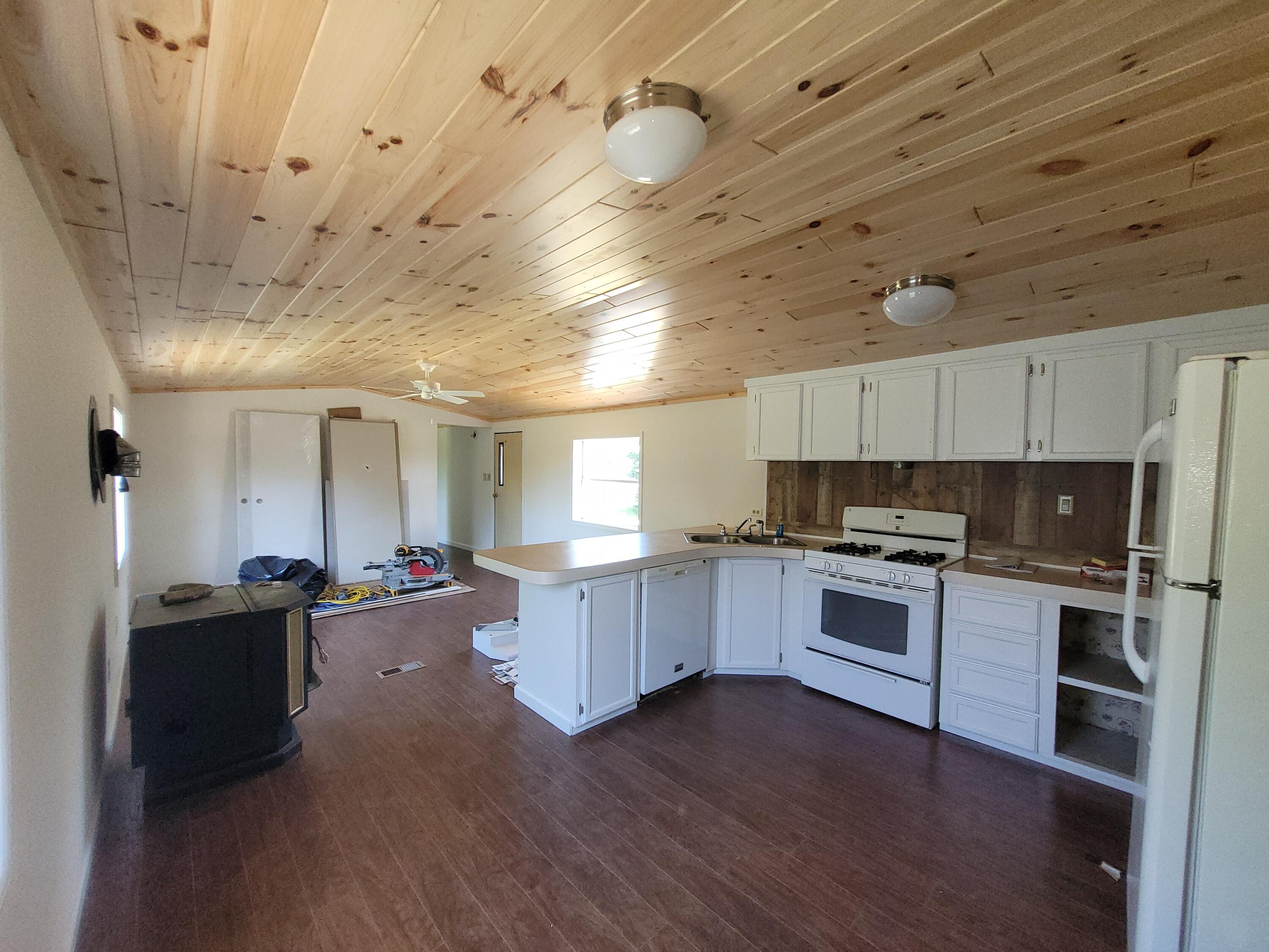 4747 Richardson Road Cheboygan, MI 49721 - Photo 23 of 54 Gallery Image 23