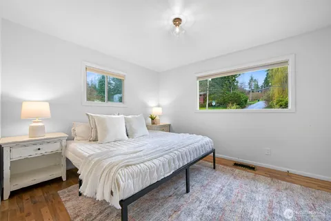 $729,500 | 2219 Old Lakeway Drive, Bellingham, WA 98229