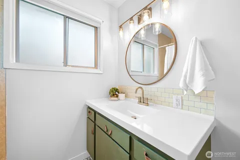 $729,500 | 2219 Old Lakeway Drive, Bellingham, WA 98229