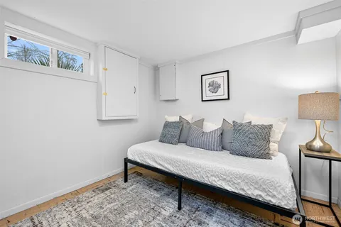 $729,500 | 2219 Old Lakeway Drive, Bellingham, WA 98229