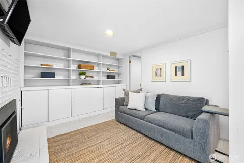 $729,500 | 2219 Old Lakeway Drive, Bellingham, WA 98229