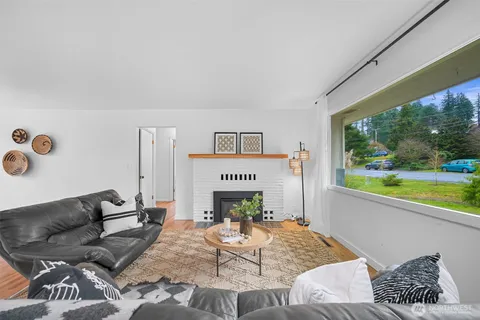 $729,500 | 2219 Old Lakeway Drive, Bellingham, WA 98229