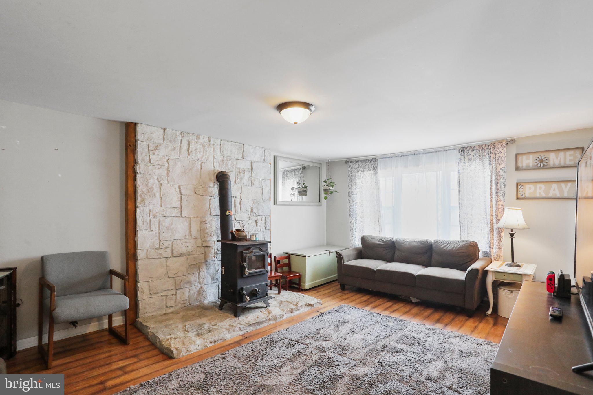 24950 Back Road Doylesburg, PA 17219 - Photo 11 of 28 Living Room