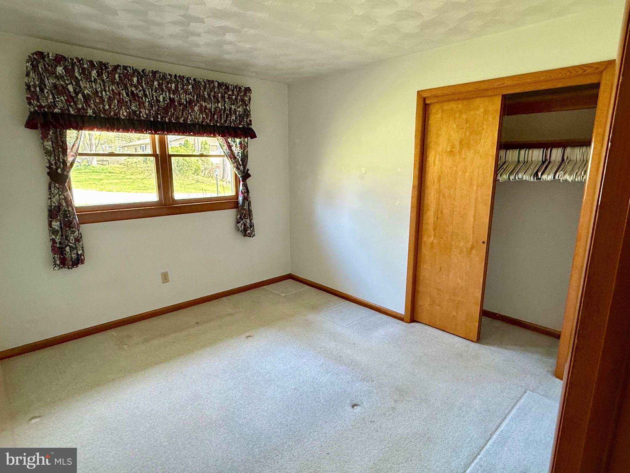310 Hemlock Road Mechanicsburg, PA 17055 - Photo 17 of 25