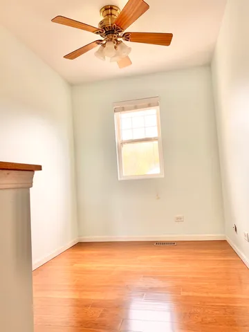 $1,950 | 2243 Flagstone Lane, Carpentersville, IL 60110