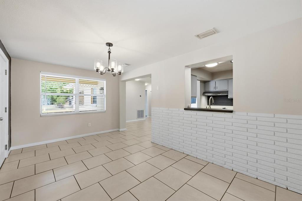 1439 Wilson Road Clearwater, FL 33755 - Photo 12 of 26