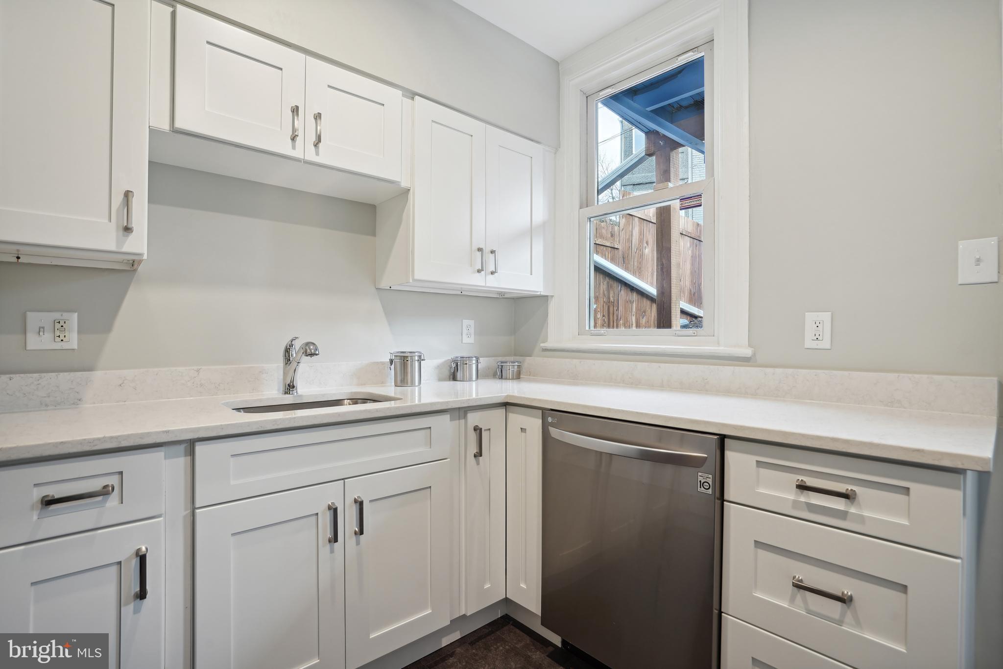 1907 Park Road Northwest Washington, DC 20010 - Photo 5 of 31 New Kitchen w/quartz
