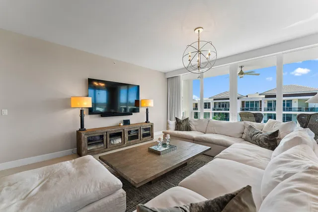 $2,795,000 | 2700 Donald Ross Road, Unit 501, Palm Beach Gardens, FL 33410