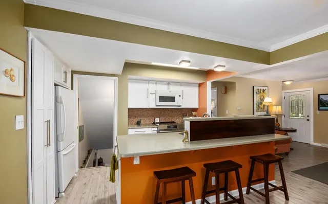 $2,900 | 583 Kingsbury Street Northwest, Grand Rapids, MI 49544