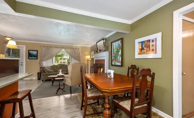 $2,900 | 583 Kingsbury Street Northwest, Grand Rapids, MI 49544