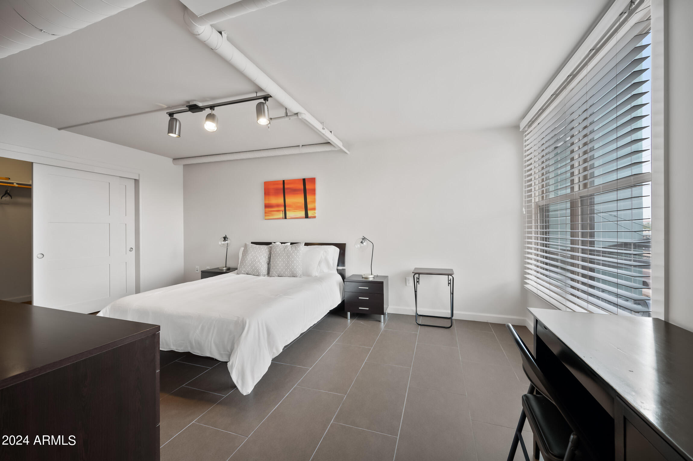 535 West Thomas Road, Unit 212 Phoenix, AZ 85013 - Photo 15 of 18 ocupix-535WTR212-15