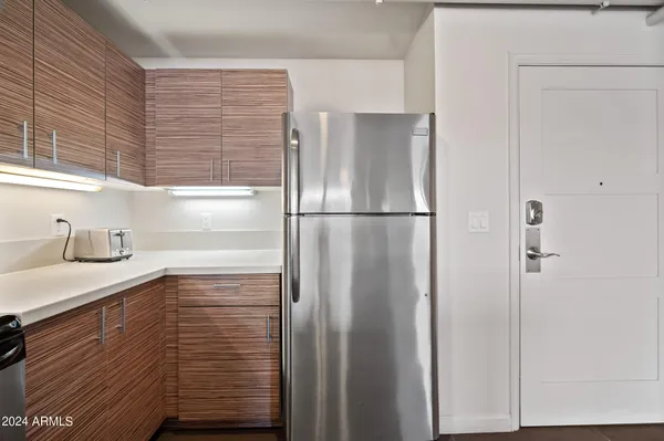 $2,900 | 535 West Thomas Road, Unit 212, Phoenix, AZ 85013