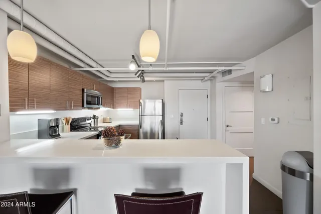 $2,900 | 535 West Thomas Road, Unit 212, Phoenix, AZ 85013