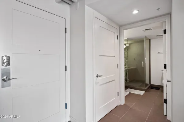 $2,900 | 535 West Thomas Road, Unit 212, Phoenix, AZ 85013