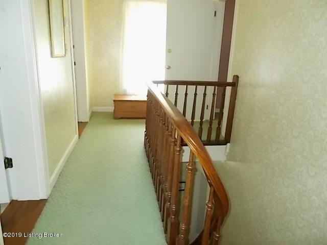 1050 Bloomfield Road Bardstown, KY 40004 - Photo 20 of 27 Beautiful railing in this classic style home!