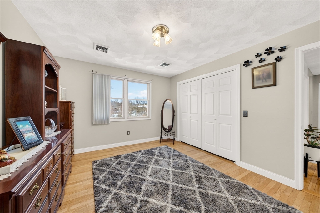 155 Sagamore Road Seekonk, MA 02771 - Photo 26 of 41 a very nice looking room with a large window