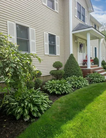 $899,999 | 155 Sagamore Road, Seekonk, MA 02771