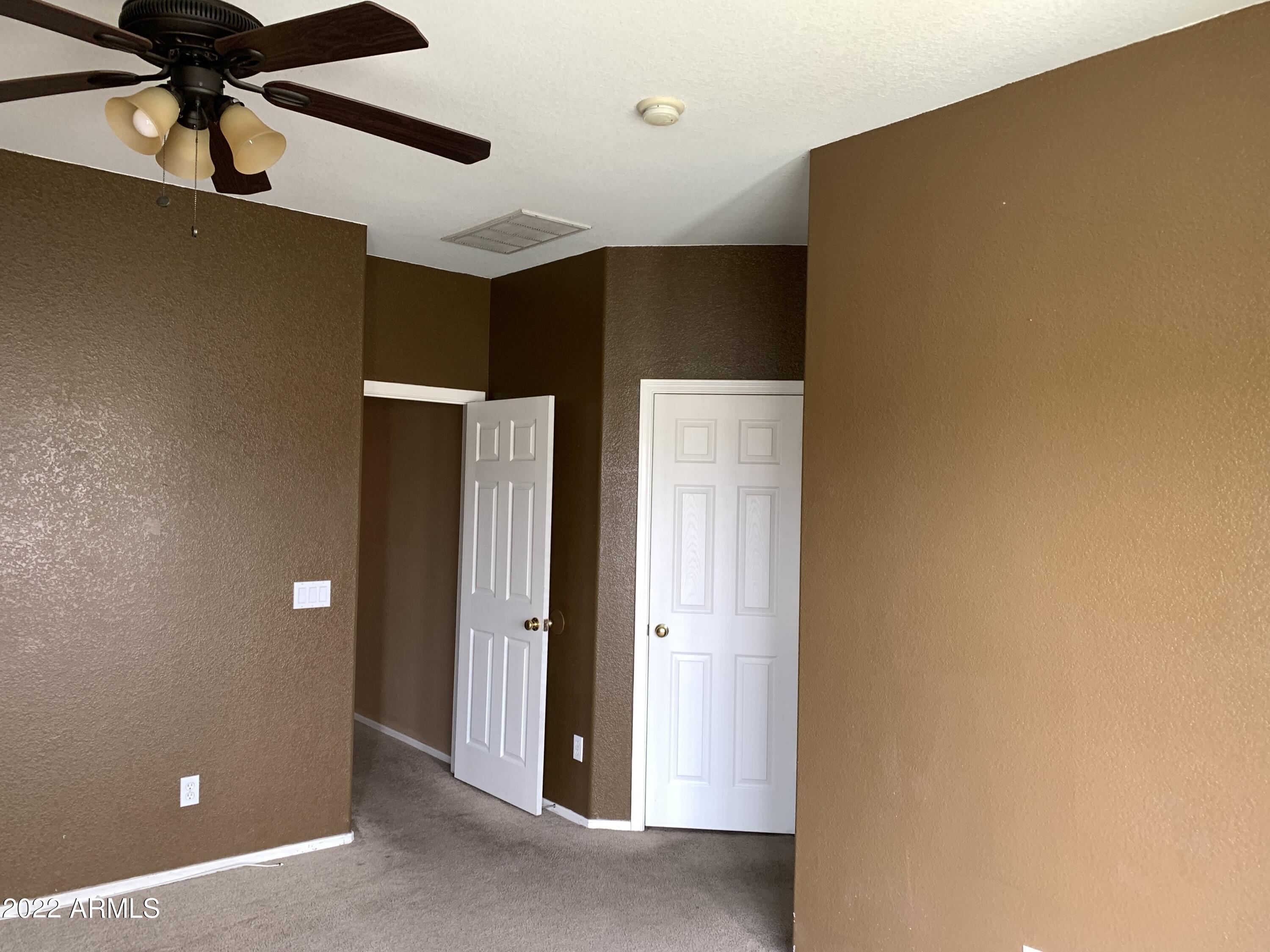 810 South 124th Avenue Avondale, AZ 85323 - Photo 11 of 18 a view of elevator