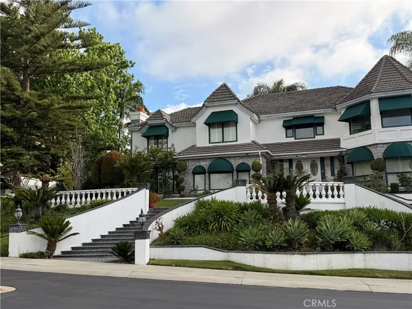 $2,900,000 | 2759 North Chauncey Lane, Orange, CA 92867