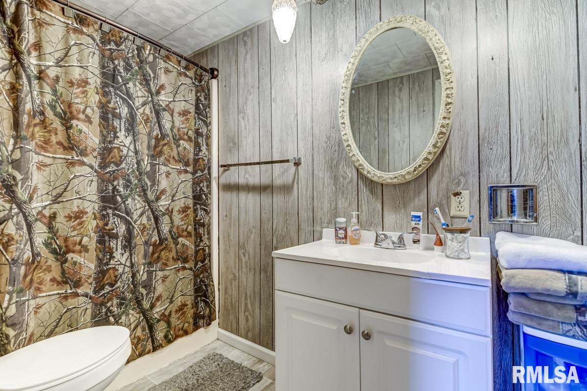 2329 Richards Lane Springfield, IL 62702 - Photo 6 of 9
