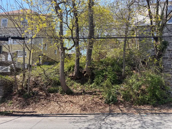 $99,000 | 422 Nuber Avenue, Mount Vernon, NY 10553