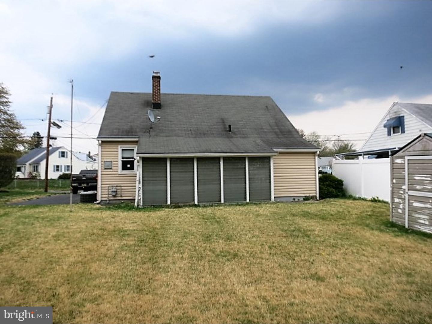 314 Wynnewood Road Trenton, NJ 08628 - Photo 21 of 22 Exterior Back