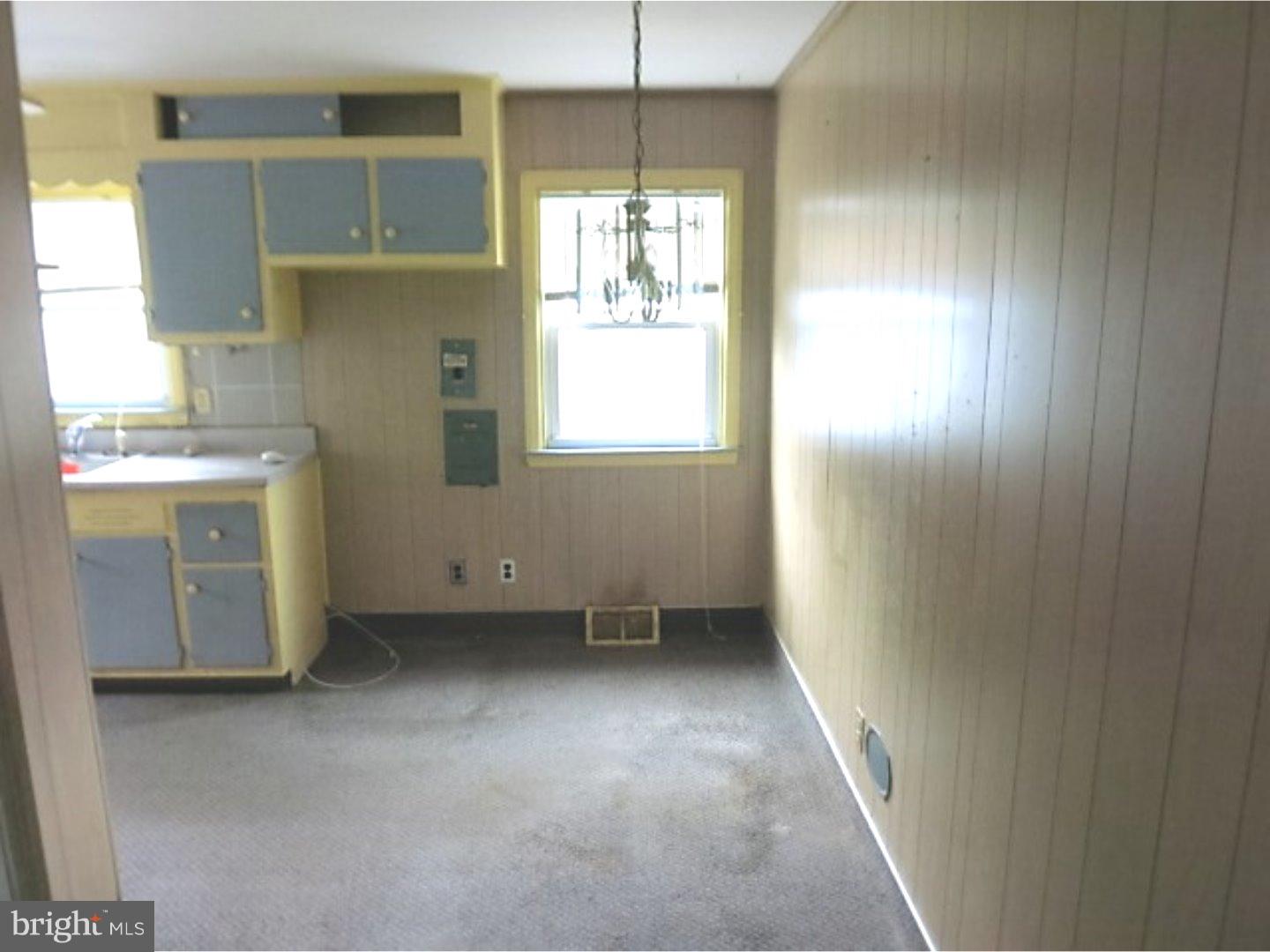 314 Wynnewood Road Trenton, NJ 08628 - Photo 6 of 22 Kitchen