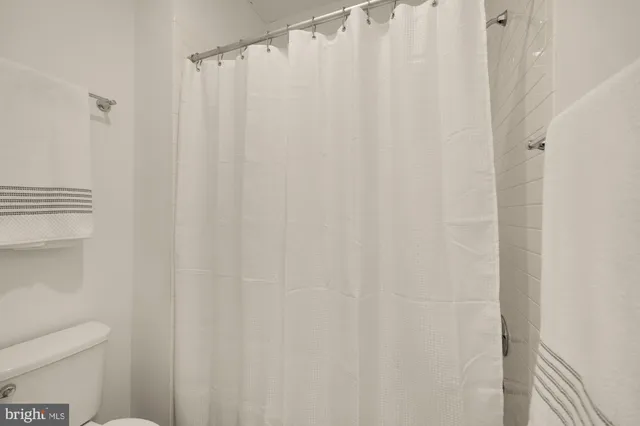 $1,795,000 | 1814 Peabody Drive, Falls Church, VA 22043