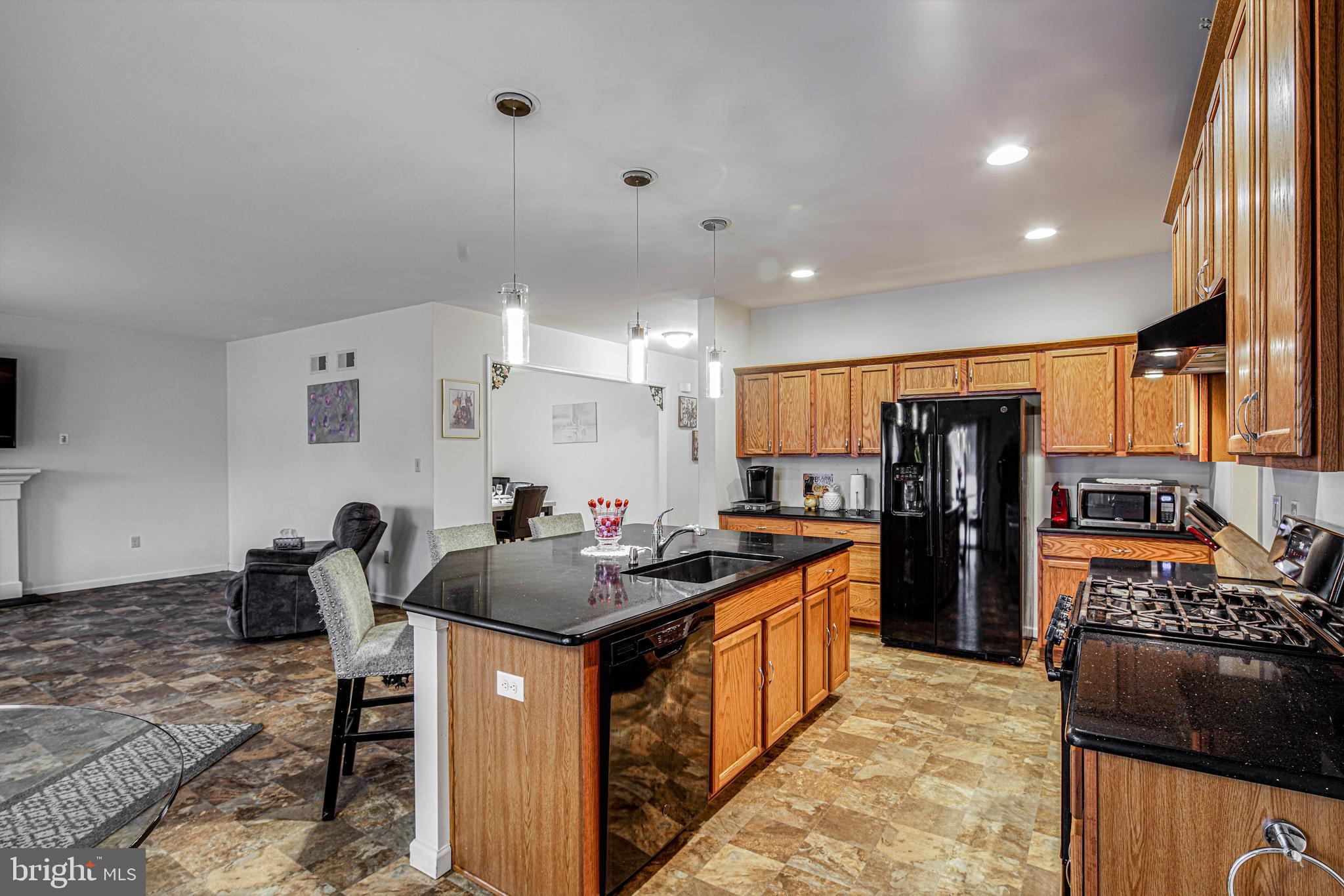 2013 Prout Farm Road Pottstown, PA 19464 - Photo 11 of 51