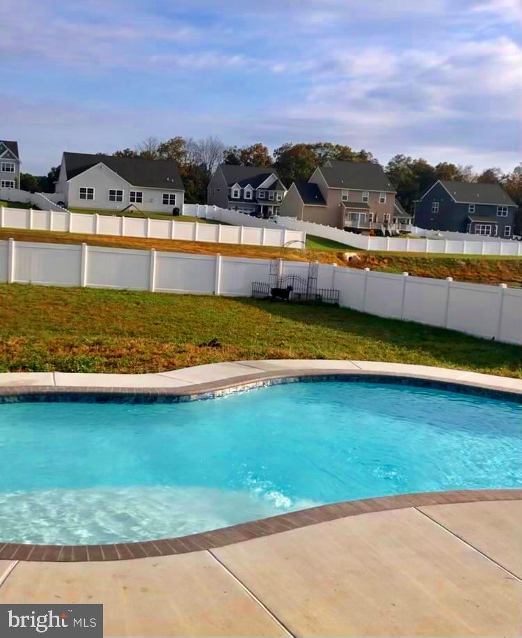 2013 Prout Farm Road Pottstown, PA 19464 - Photo 41 of 51 Pool