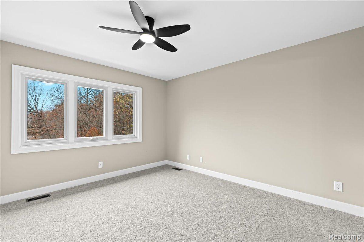19297 Hickory Ridge Road Fenton, MI 48430 - Photo 33 of 52 19297 Hickory Ridge Rd