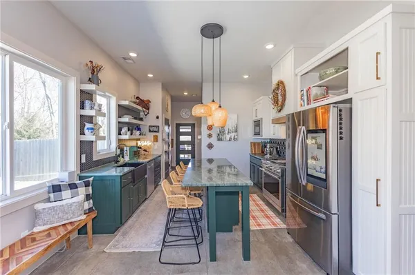 $425,000 | 18-14 Redwood Lane, Linn Valley, KS 66040