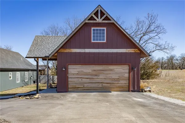 $425,000 | 18-14 Redwood Lane, Linn Valley, KS 66040