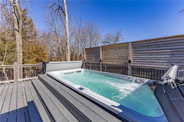 $425,000 | 18-14 Redwood Lane, Linn Valley, KS 66040