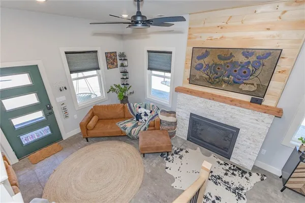 $425,000 | 18-14 Redwood Lane, Linn Valley, KS 66040