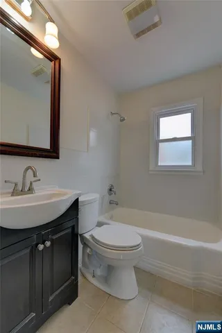 $699,000 | 29 Winifred Drive, Totowa, NJ 07512