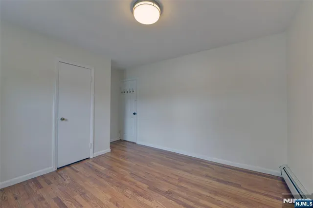 $699,000 | 29 Winifred Drive, Totowa, NJ 07512