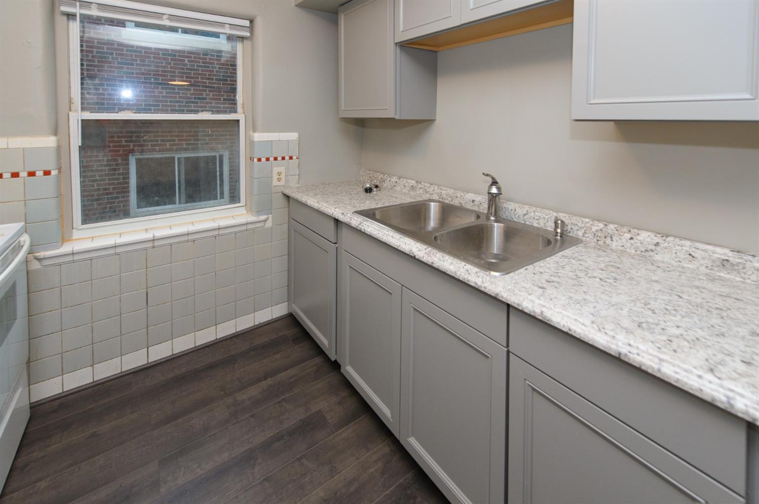 6659 Montgomery Road, Unit 3 Cincinnati, OH 45213 - Photo 12 of 23