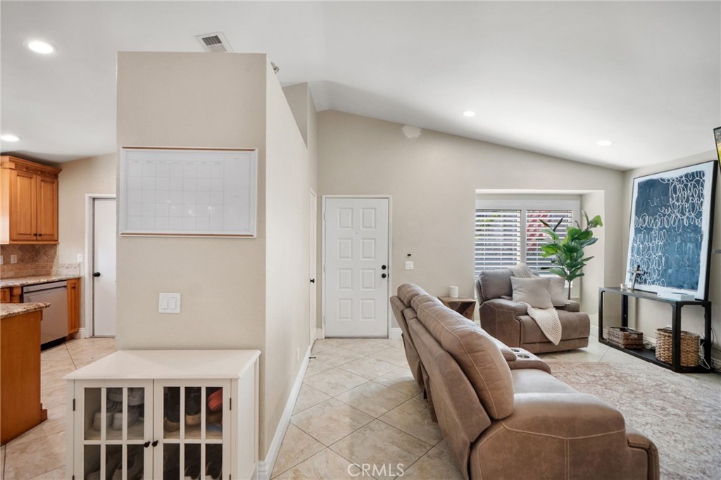 37752 Cresta Del Reyo Murrieta, CA 92563 - Photo 16 of 51