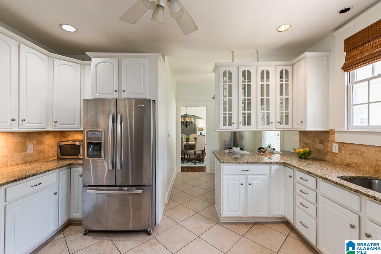 835 Oxmoor Road Birmingham, AL 35209 - Photo 12 of 31