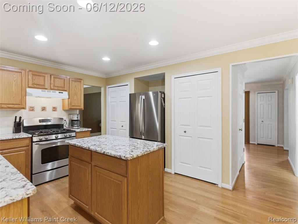 2842 Manorwood Road Troy, MI 48085 - Photo 34 of 72