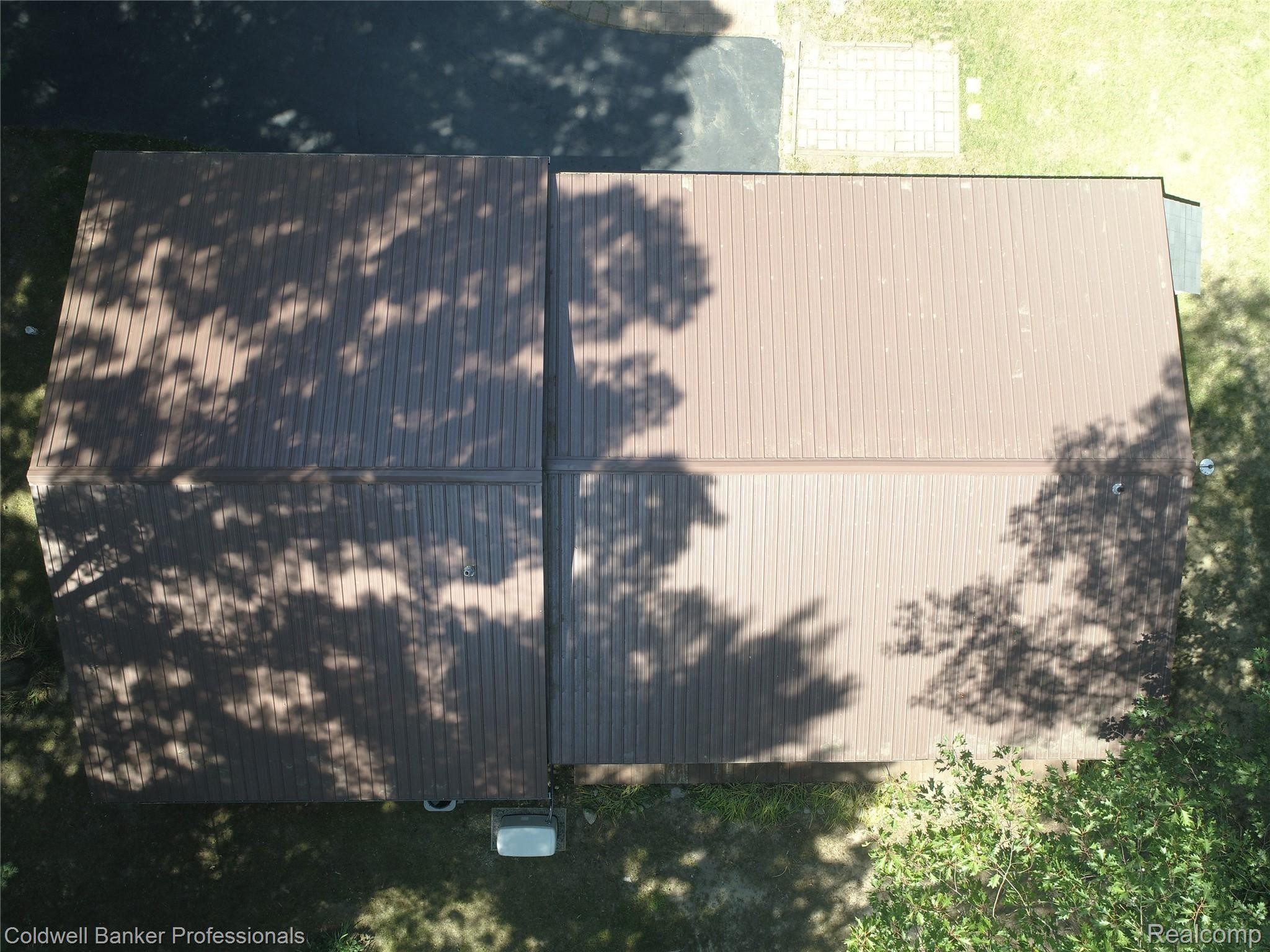 96 West Coulter Road Lapeer, MI 48446 - Photo 8 of 62 DJI_0747.JPG