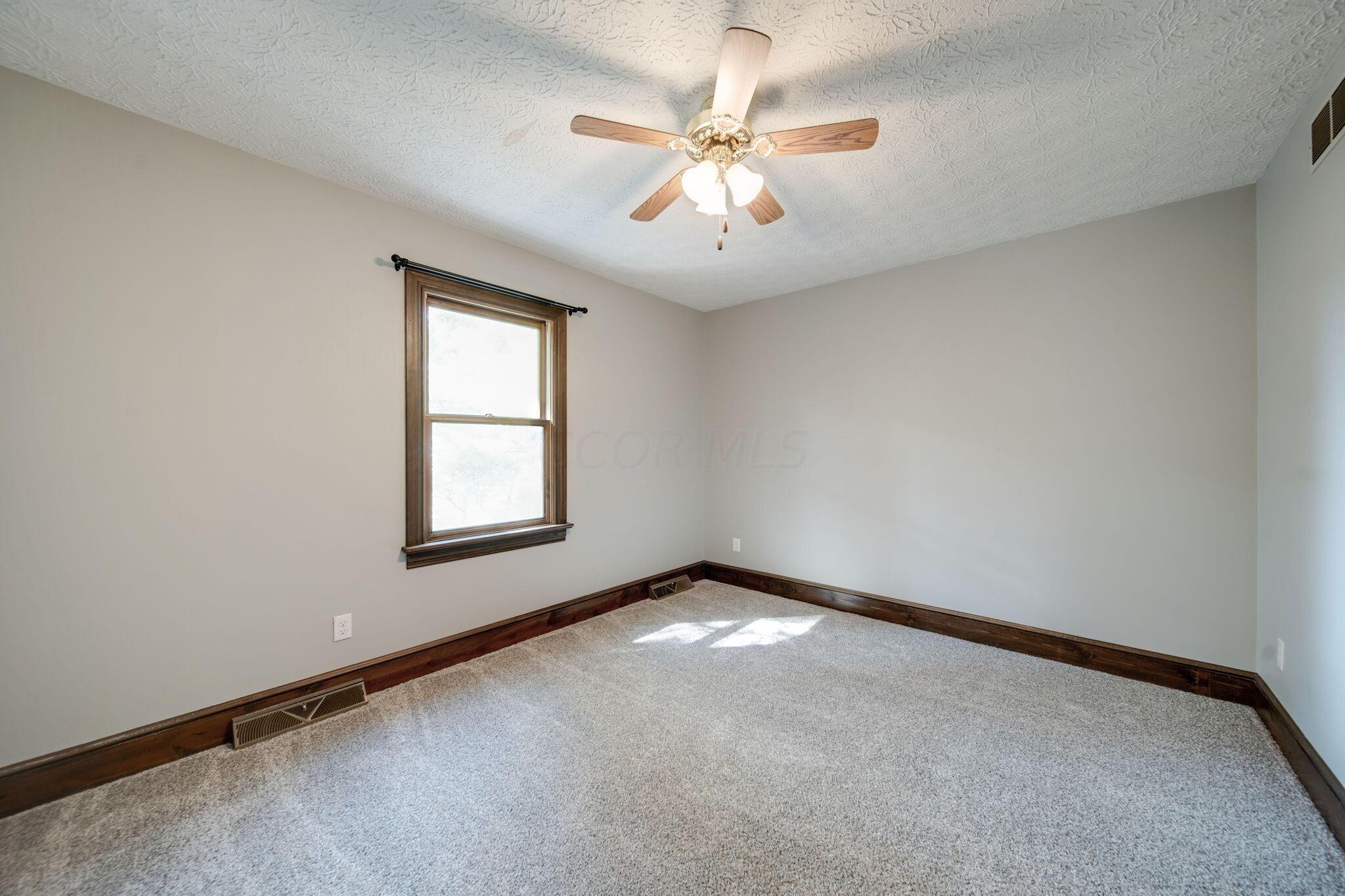 445 Rutherford Avenue Delaware, OH 43015 - Photo 16 of 20 45-web-or-mls-A7406814_5_6