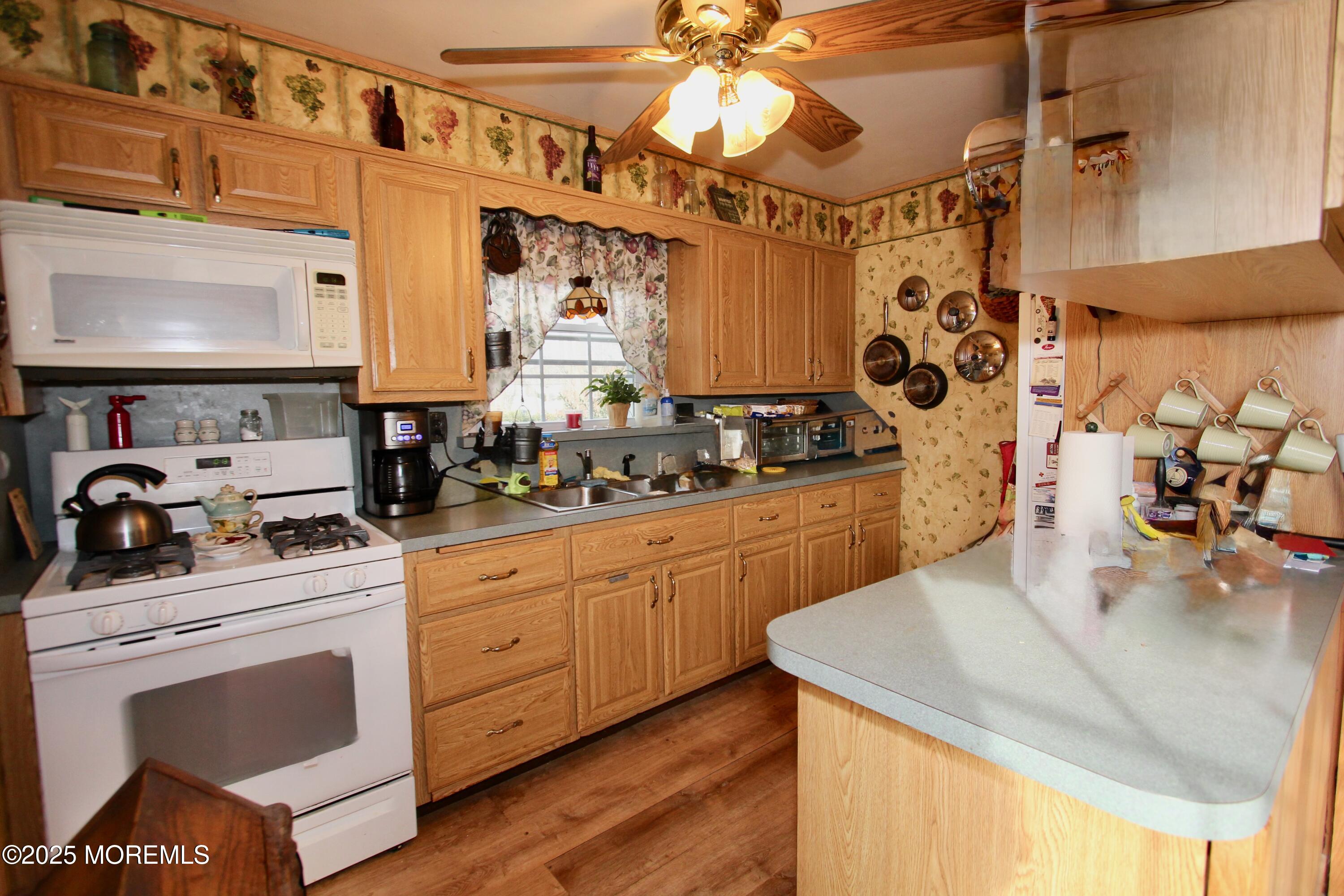 114 Durand Road Neptune Township, NJ 07753 - Photo 2 of 18 114 Durand - 4